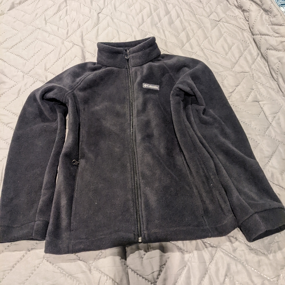 Columbia fleece sweater